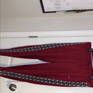 Nike Sweatpants| ALL PRICES ARE NEGOTIABLE